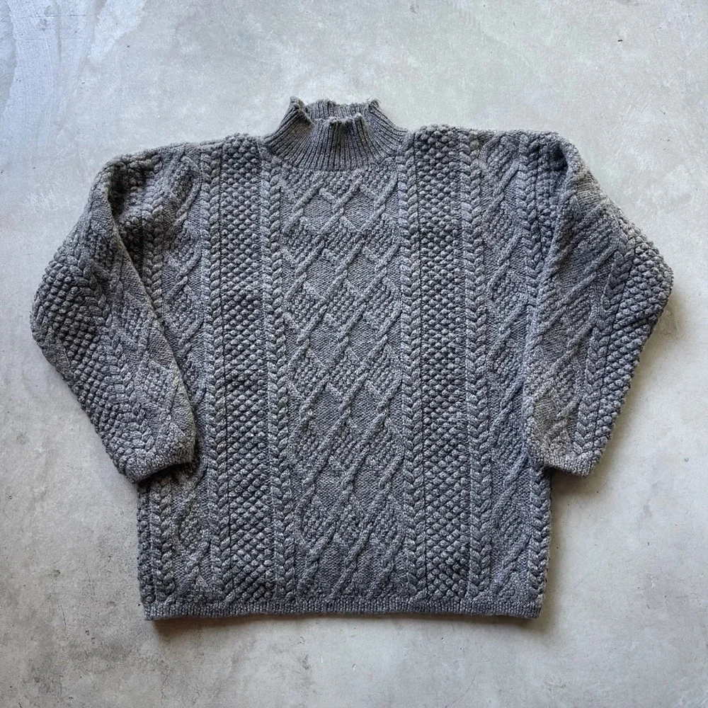 J. Crew Mens XL Grey Wool Cable Knit Fisherman Sweater Collar Distressed